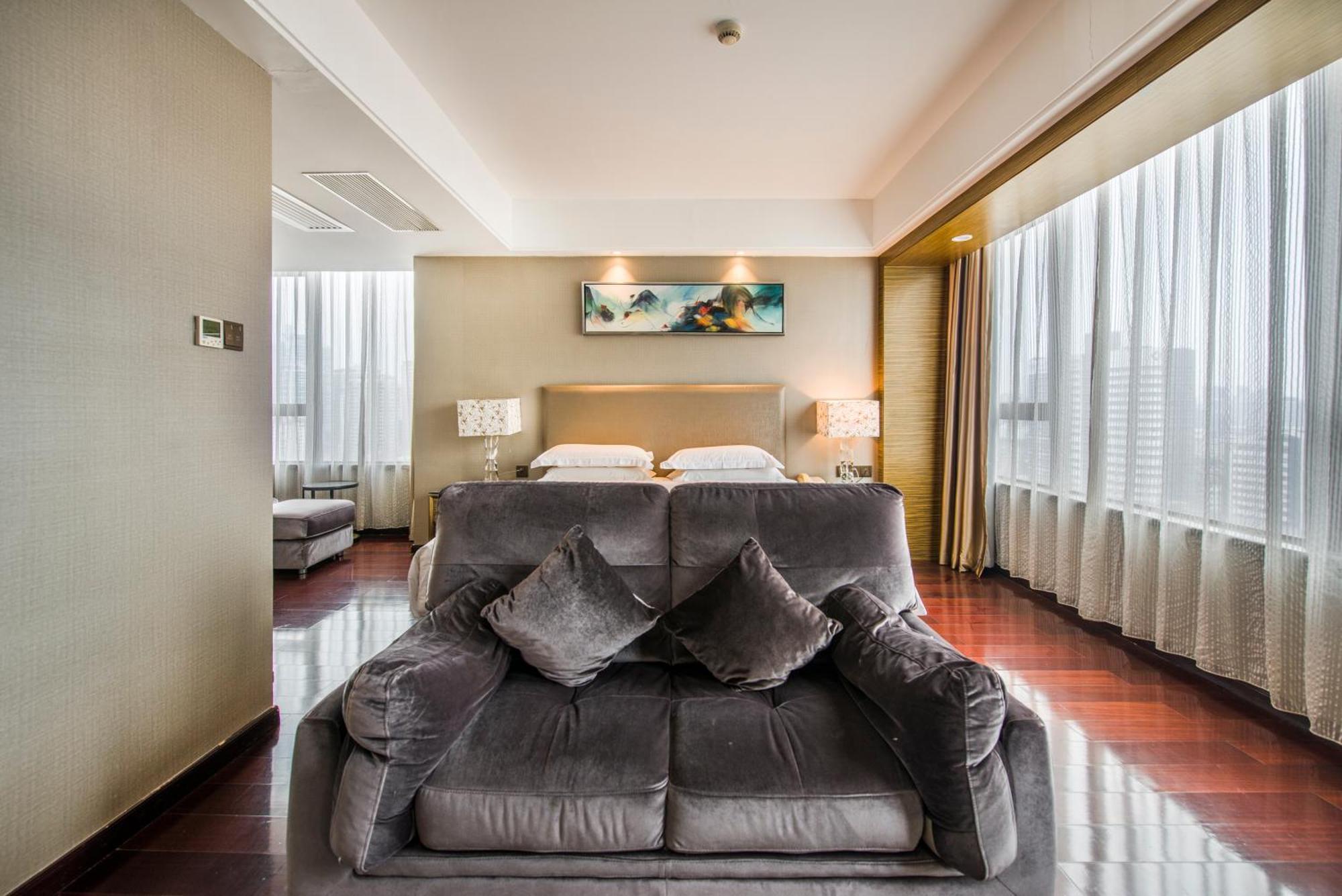 La Perle International Hotel Cantón Habitación foto